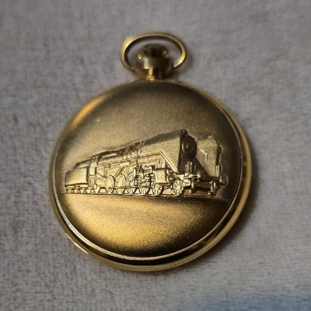 Vintage Gold Rail Master De Luxe Pocket Watch - Picture 2 of 4